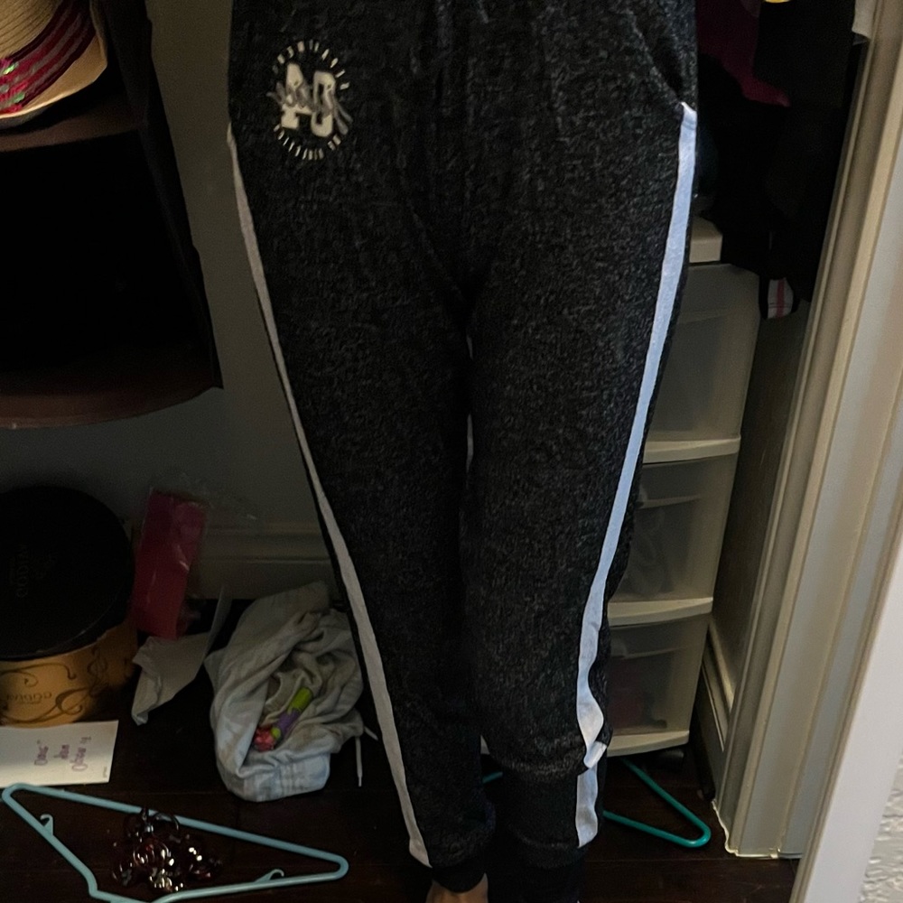 Black sweatpants